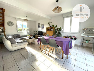 Maison - 79 m² - 4 pièces
