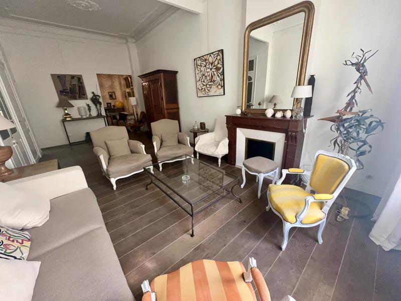 Appartement - 98 m² - 3 pièces