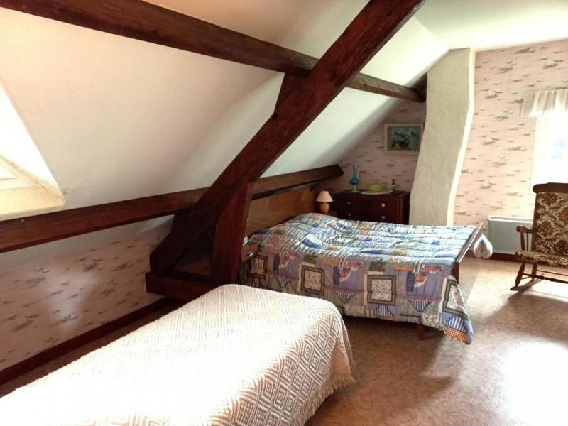 Maison - 154 m² - 9 pièces