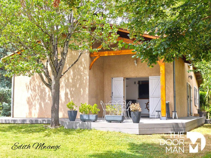 Maison - 135 m² - 5 pièces