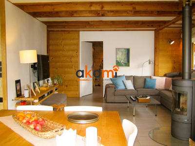 Châlet - 244 m² - 8 pièces