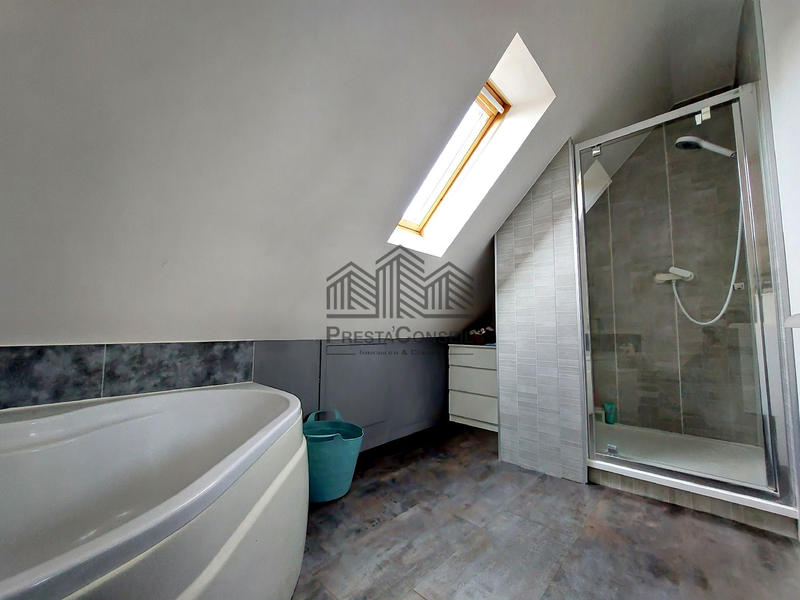 Maison - 126 m² - 6 pièces