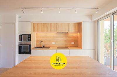 Appartement - 88 m² - 4 pièces