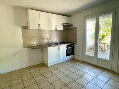 Maison - 97 m² - 5 pièces