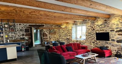 Maison - 173 m² - 6 pièces