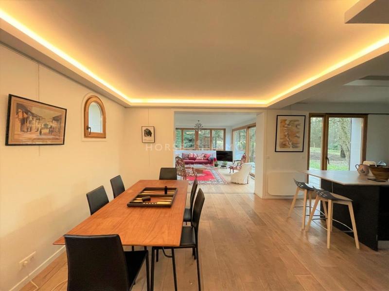 Propriété - 200 m² - 7 pièces