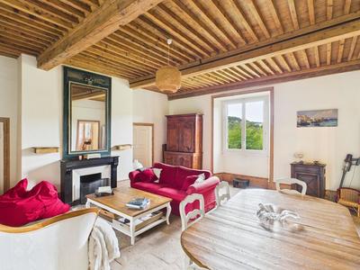 Demeure - 369 m² - 8 pièces