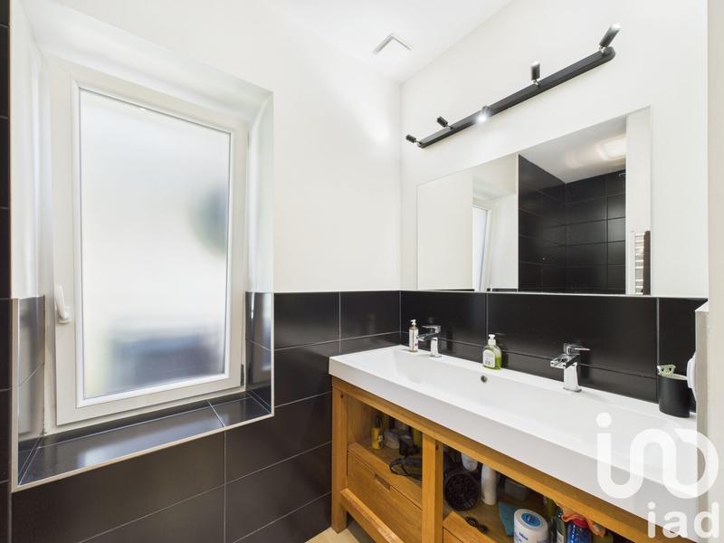 Maison - 171 m² - 7 pièces