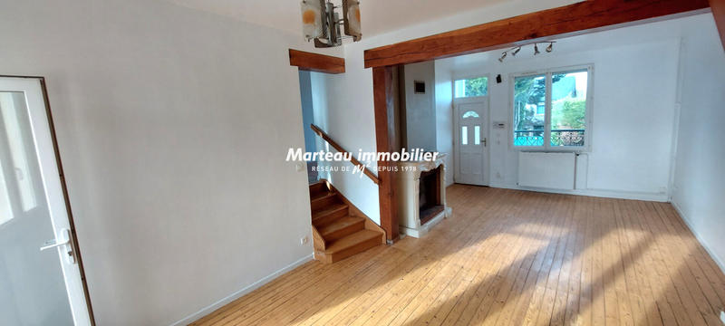 Maison - 90 m² - 5 pièces