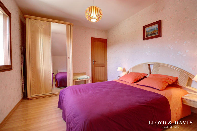 Maison - 170 m² - 7 pièces