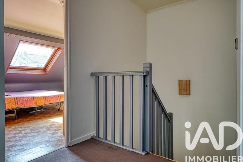 Maison - 177 m² - 7 pièces