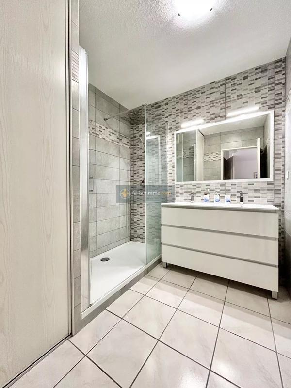 Appartement - 48 m² - 3 pièces