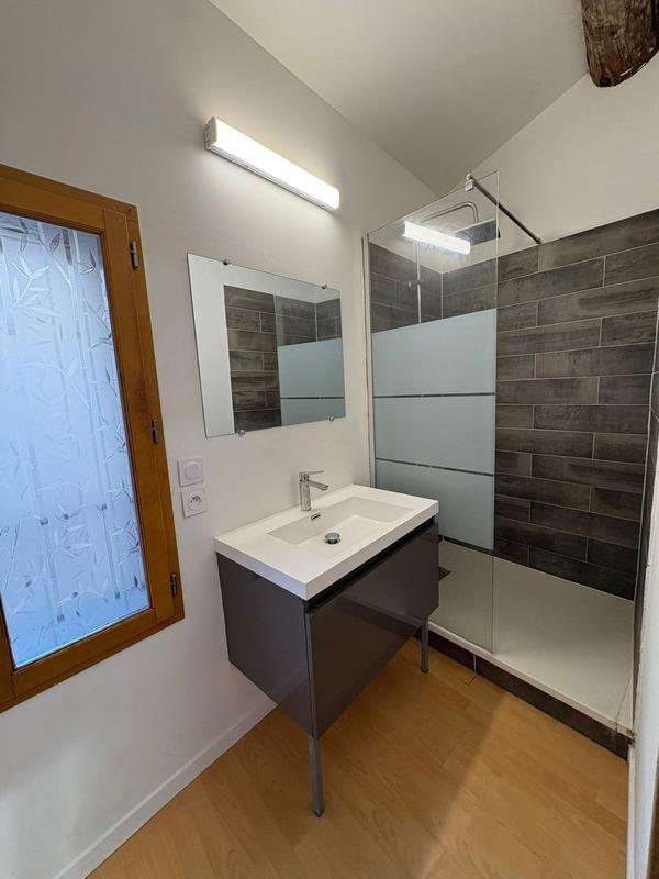 Maison de village - 105 m² - 4 pièces