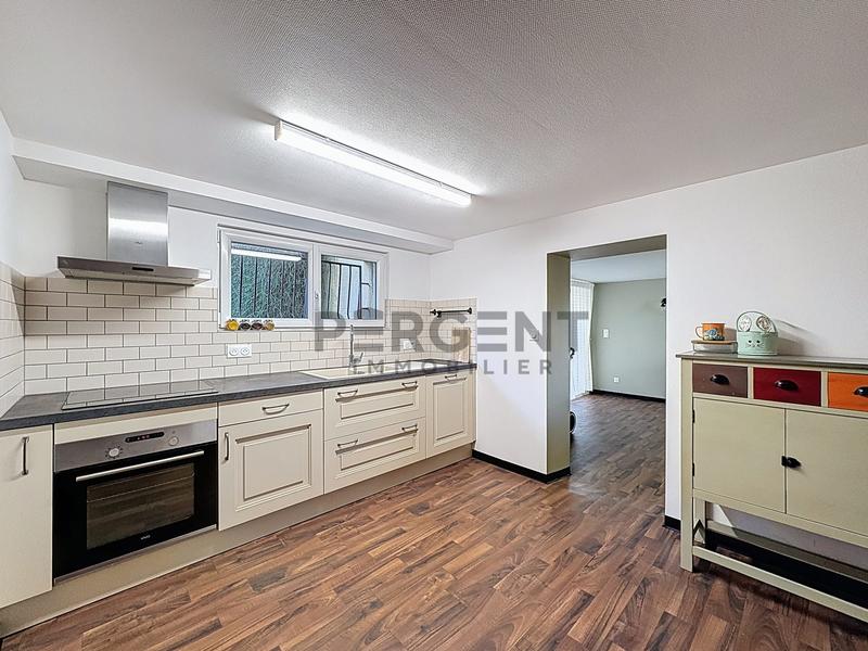 Maison - 226 m² - 7 pièces