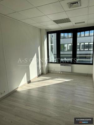 Bureau - 90 m²