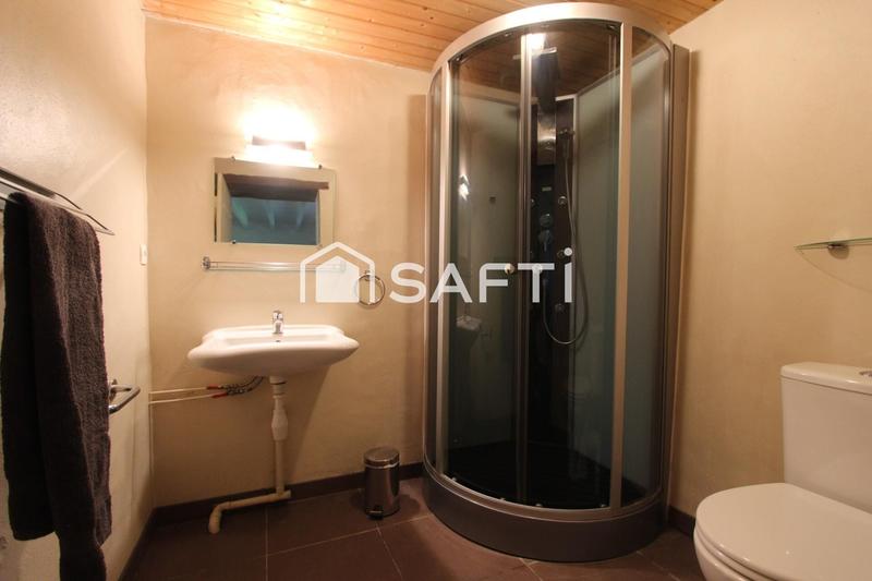 Maison - 296 m² - 11 pièces