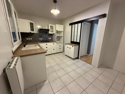 Duplex - 83 m² - 3 pièces