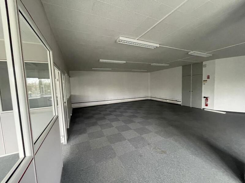 Bureau - 110 m²