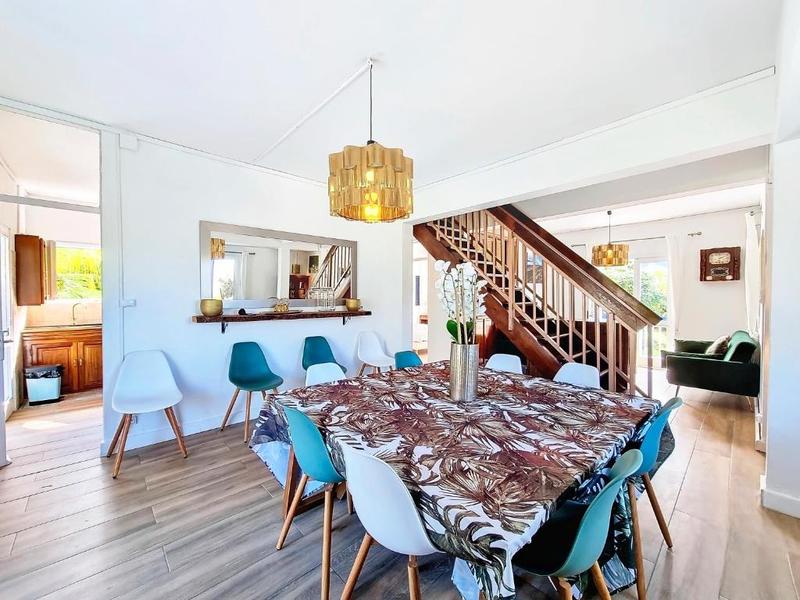 Maison - 120 m² - 6 pièces