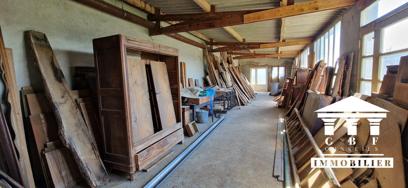 Maison traditionnelle - 99 m² - 5 pièces