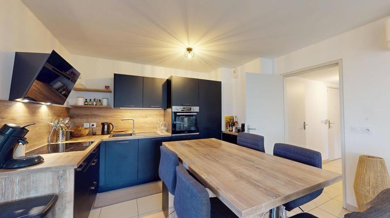 Appartement - 60 m² - 3 pièces