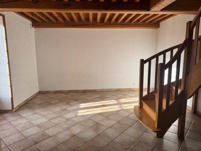 Maison - 104 m² - 4 pièces