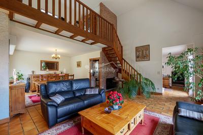 Maison - 147 m² - 6 pièces