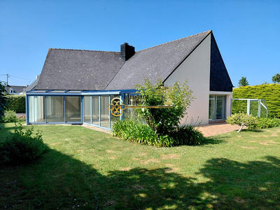 Maison - 107 m² - 6 pièces