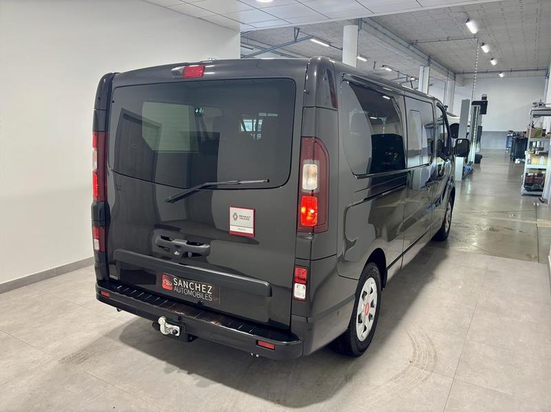 Renault Trafic III (2) Combi L2 2.0 Dci 150 9pl Bva9 Red