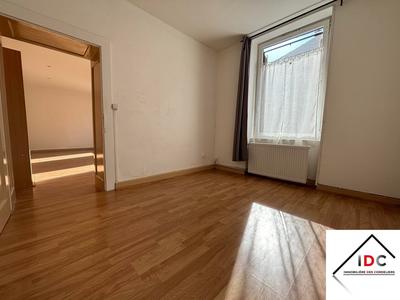 Appartement - 83 m² - 4 pièces