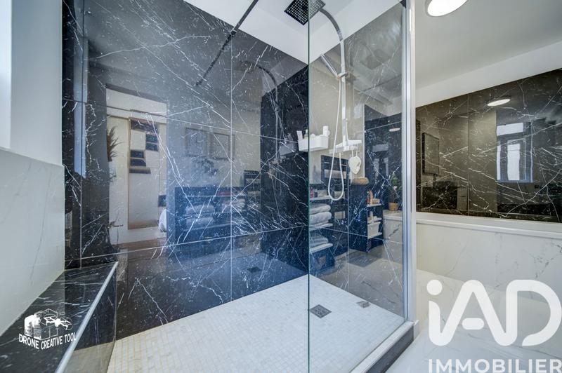 Appartement - 150 m² - 6 pièces