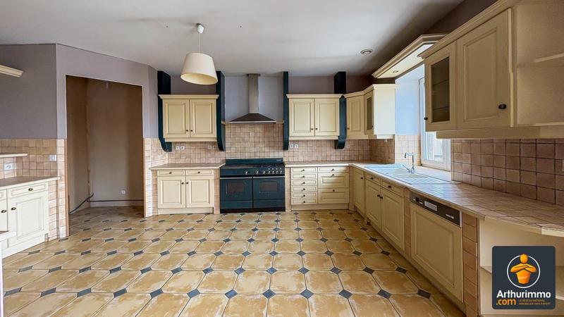 Appartement - 150 m² - 5 pièces