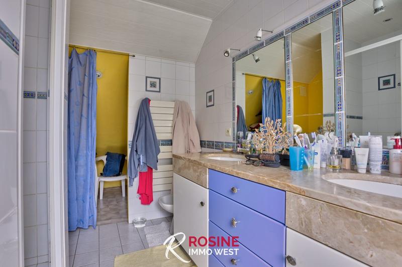 Maison ancienne - 253 m² - 9 pièces