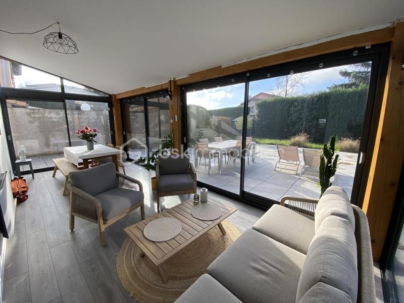 Maison - 110 m² - 4 pièces