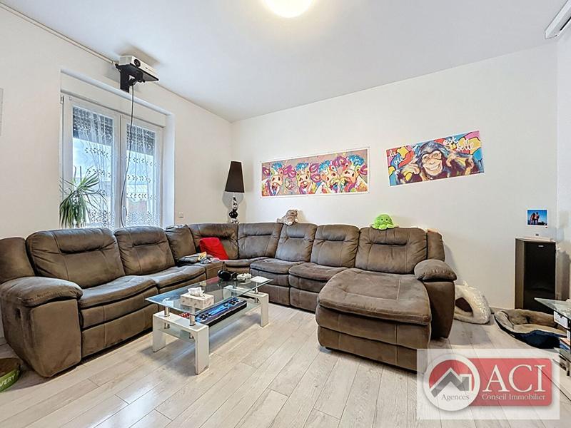 Maison - 140 m² - 7 pièces