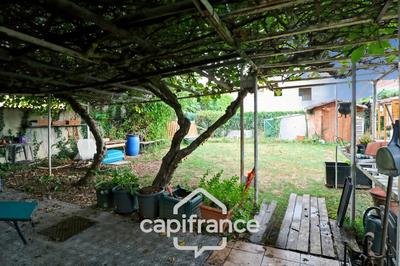 Immeuble - 126 m² - 7 pièces