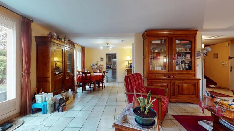 Maison - 110 m² - 6 pièces