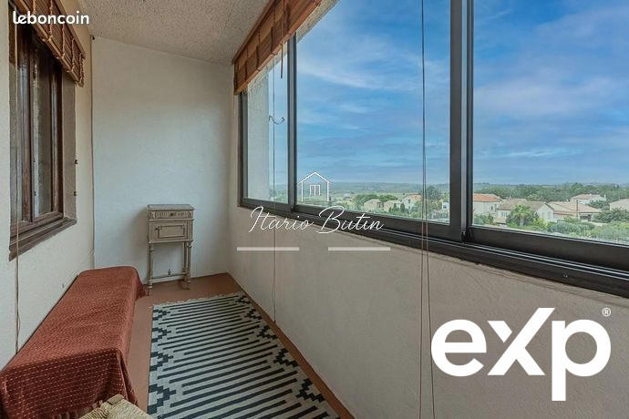 Maison - 238 m² - 9 pièces