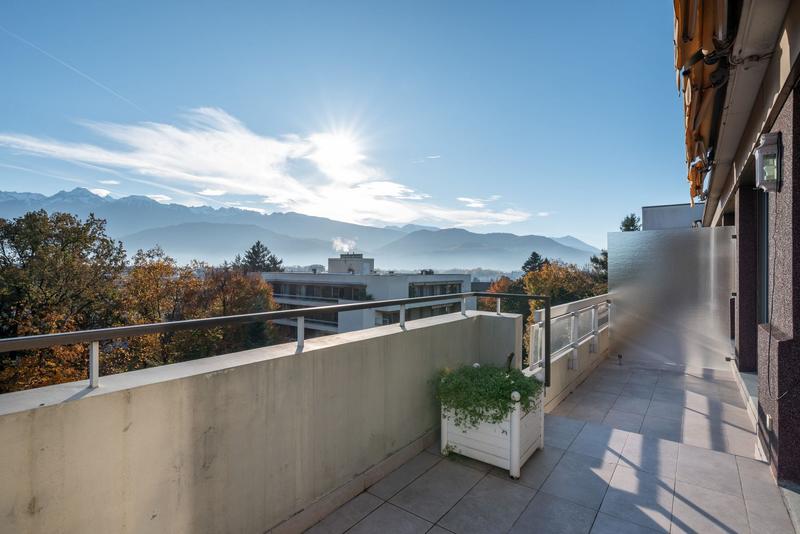 Appartement - 93 m² - 3 pièces