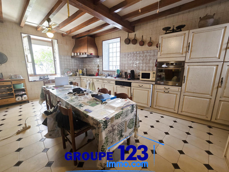 Maison - 188 m² - 6 pièces