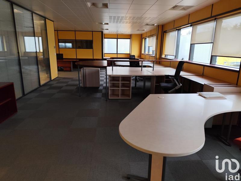 Local commercial - 2 026 m²