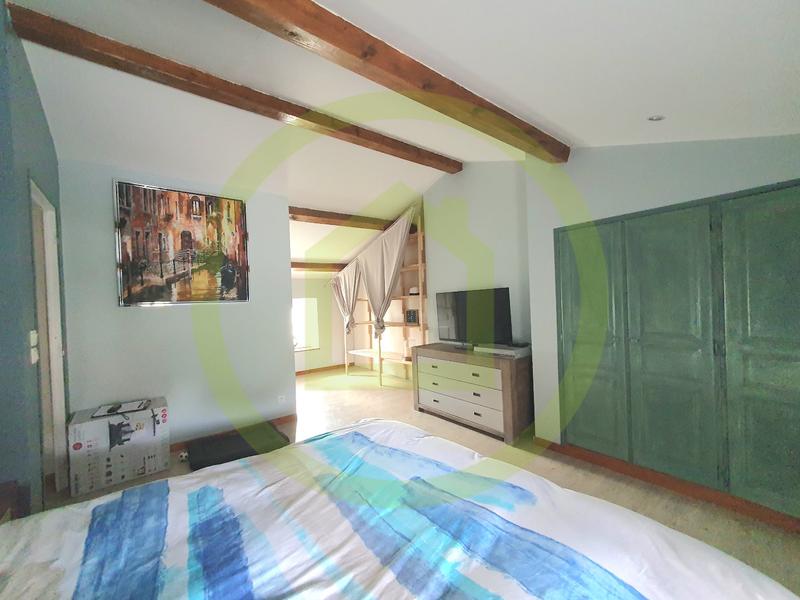 Maison en pierre - 150 m² - 5 pièces