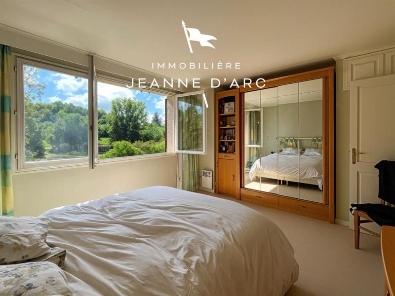 Maison - 193 m² - 6 pièces