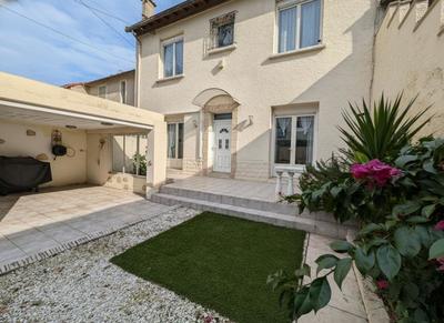 Maison - 140 m² - 5 pièces