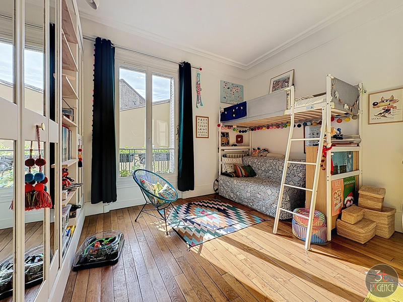 Appartement - 77 m² - 4 pièces