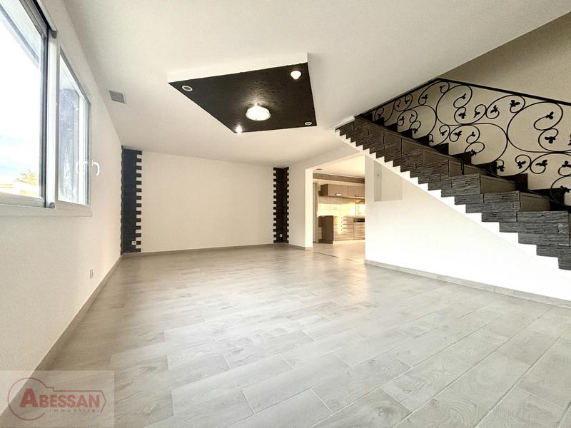 Maison - 165 m² - 5 pièces