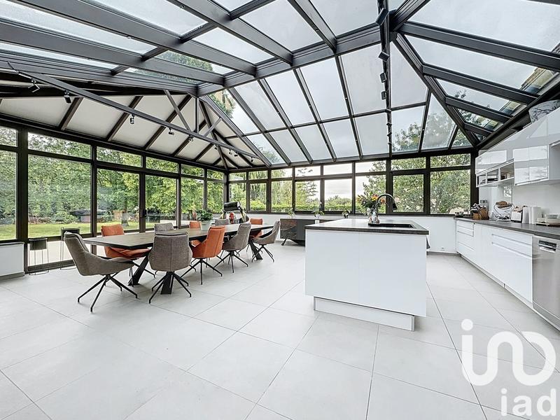 Maison - 221 m² - 9 pièces