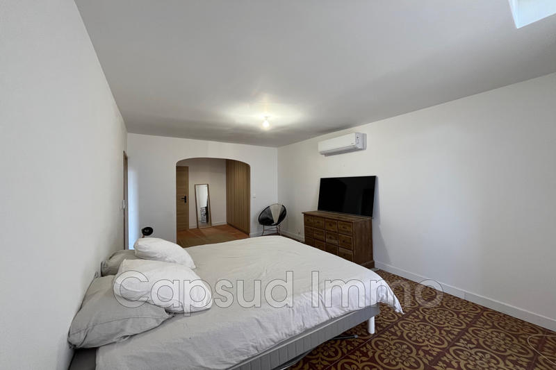 Maison - 200 m² - 6 pièces