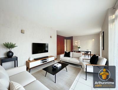 Appartement - 67 m² - 4 pièces