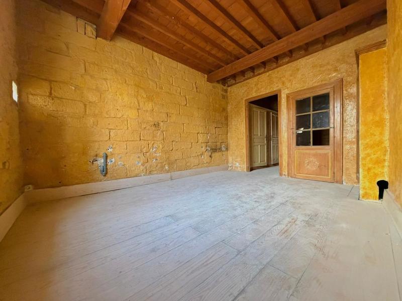 Appartement ancien - 155 m² - 6 pièces